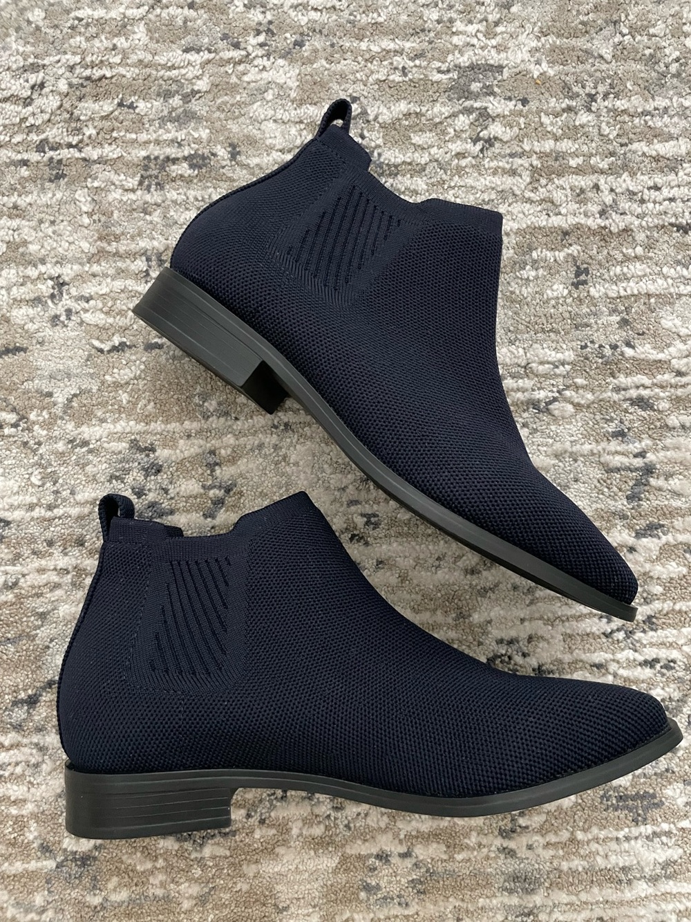 Vivaia Navy Boots